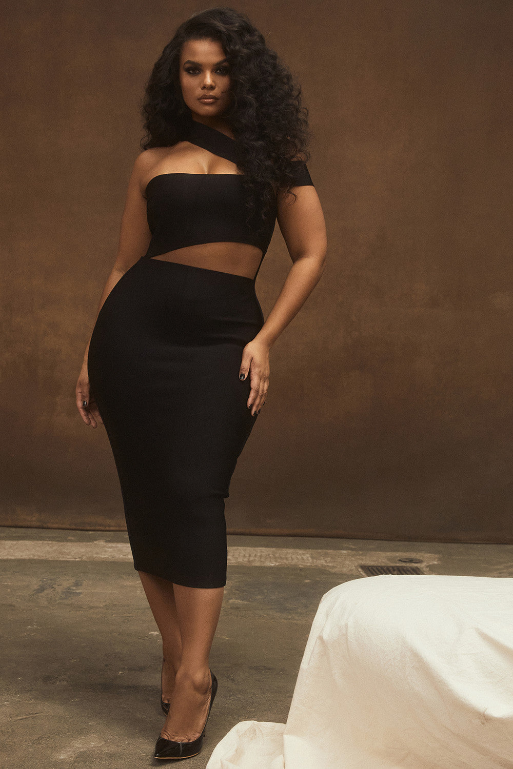 Vestido de una pieza con vendaje para mujer, hombros descubiertos, irregulares
