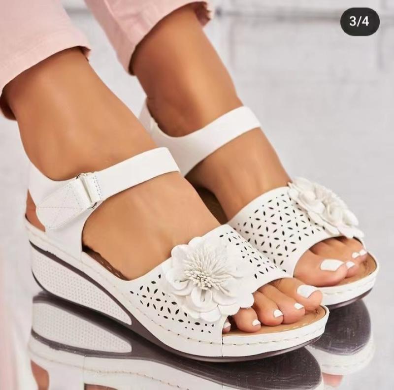 Women's Summer Hollow Flower Platform Sandals