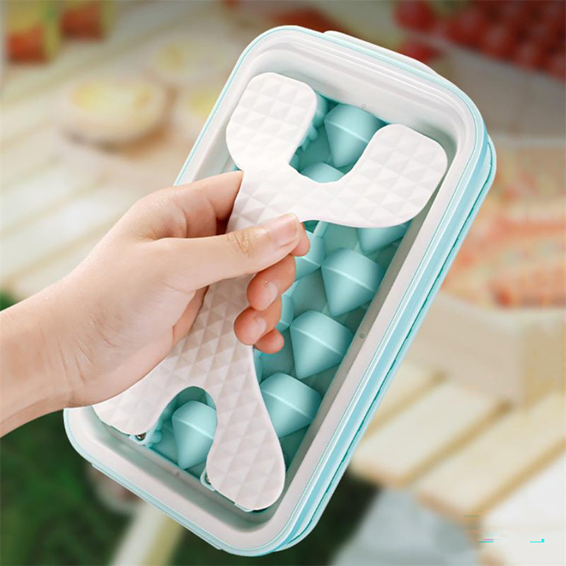 2 in 1 Ice Bottle, Ice Cube Tray with Lid