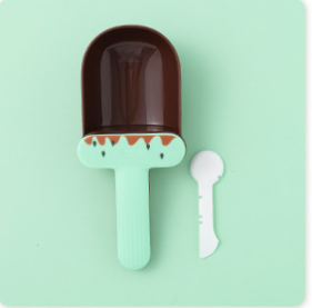 Feeding spoon for dogs and cats