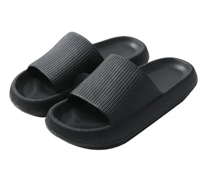 26-45 zapatos calientes de EVA del tamaño para los deslizadores suaves del cuarto de baño del verano de los lenguados de los deslizadores de las mujeres