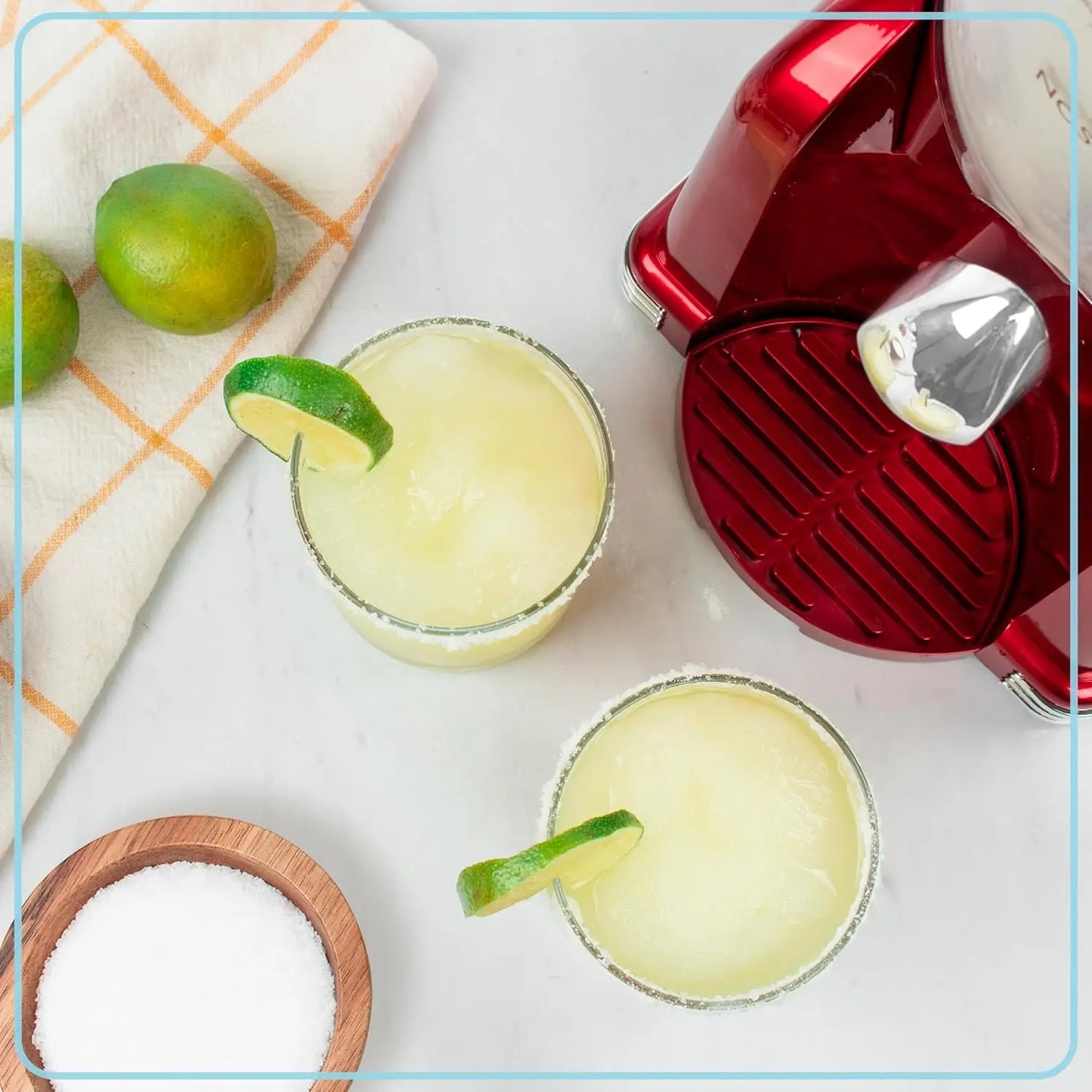 Frozen drink, margarita and slush machine