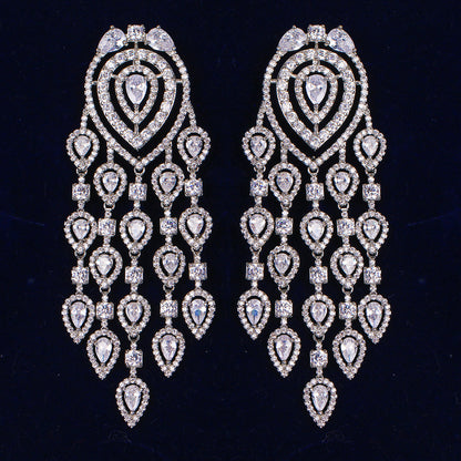 Pendientes grandes exagerados con incrustaciones de diamantes largos de moda europea y americana
