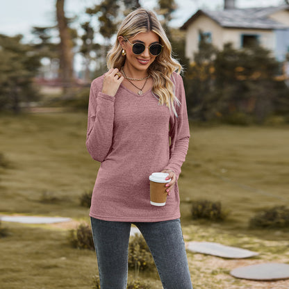 Camiseta informal de manga larga con capucha y cuello en V de color liso