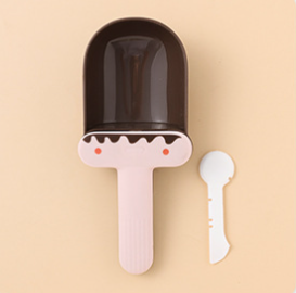 Feeding spoon for dogs and cats