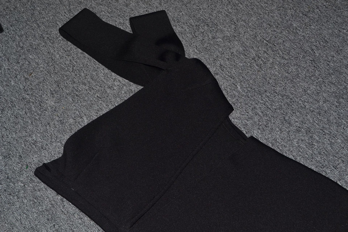 Vestido de una pieza con vendaje para mujer, hombros descubiertos, irregulares